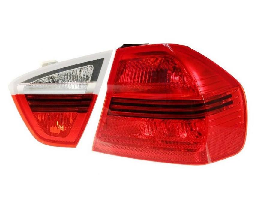 BMW Tail Light Set - Passenger Side Inner and Outer 63217161956 - Magneti Marelli 1589632KIT